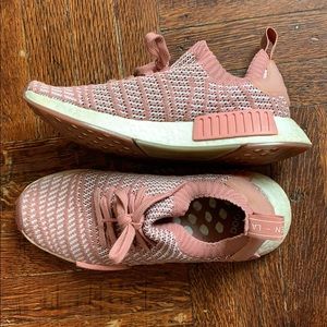Adidas NMD R1 STLT Pink/white